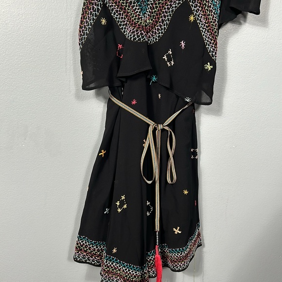 Free People Assymetric Embroidered Dress EUC Small - Picture 4 of 12